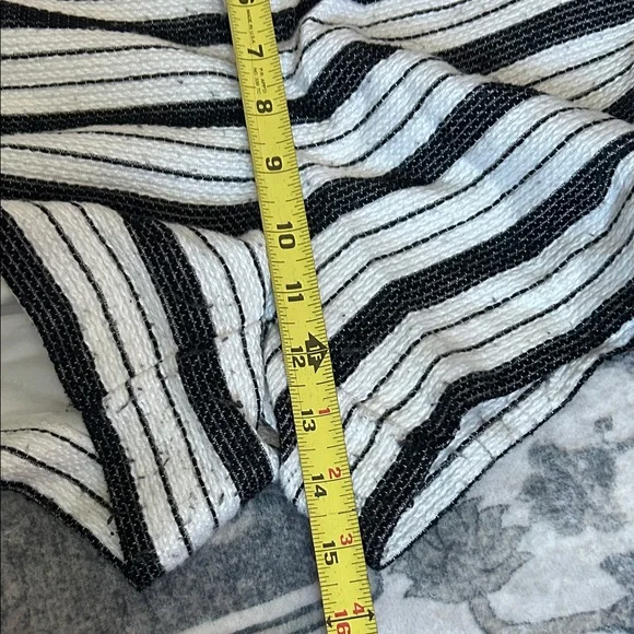 Elle Monochrome Striped Women's Shorts - Picture 3 of 5